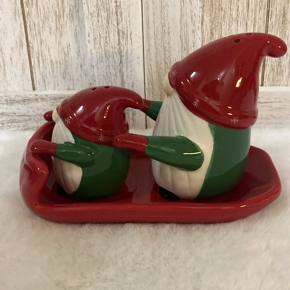 Ceramic Christmas Gnome Shakers